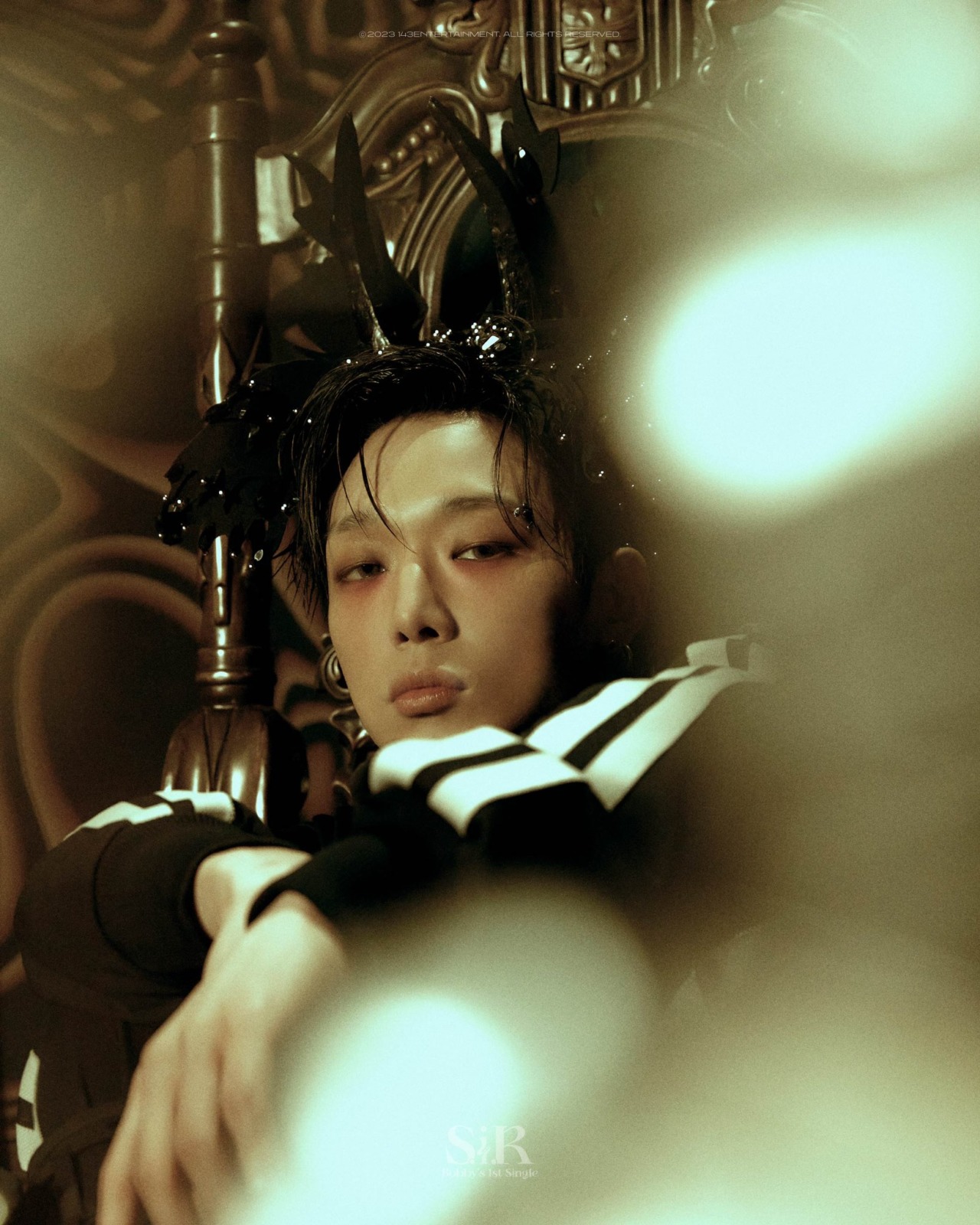 iKON(アイコン) BOBBY (バビ) 1stソロシングル「S.i.R (サー)」 タイトル曲「Drowning (ドローイング) (Feat.SOLE(ソル))」