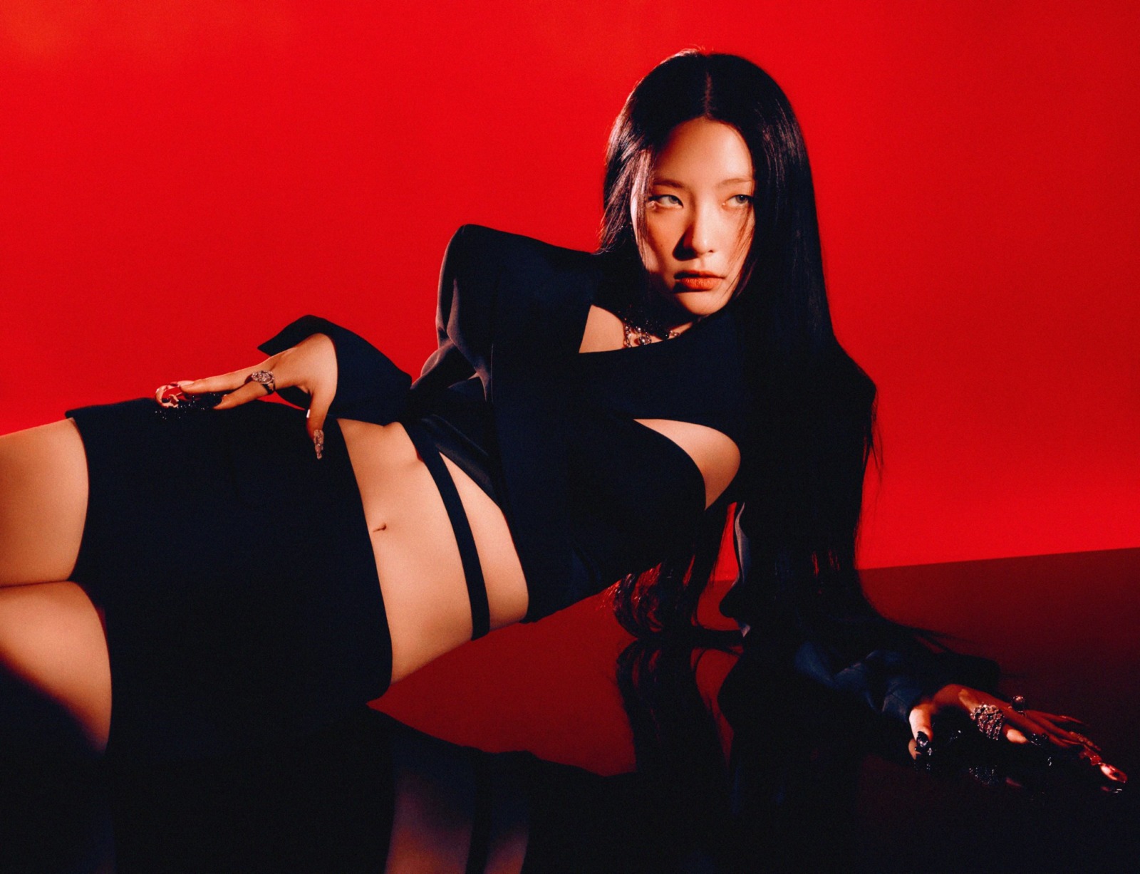 Red Velvet スルギが90年代R&Bサウンドの新曲「28 Reasons」でソロデビュー！