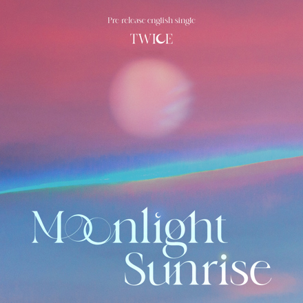 TWICE ポップでカワイイ英語曲「MOONLIGHT SUNRISE」を先行リリース